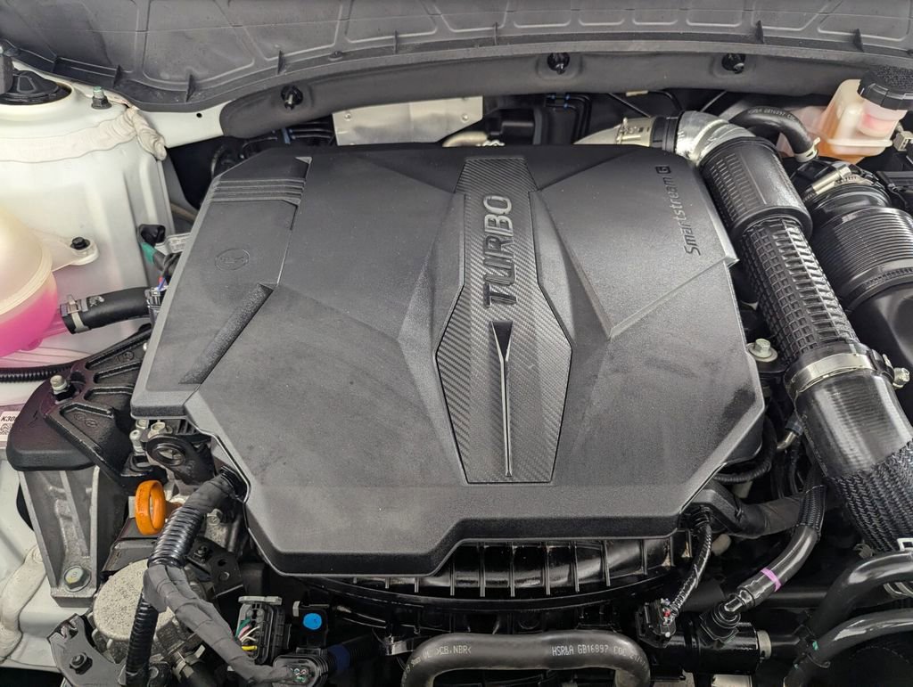 Used 2022 Hyundai Santa Cruz SEL Premium image 10