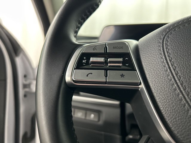 Used 2025 Kia Telluride S AWD/4WD image 9