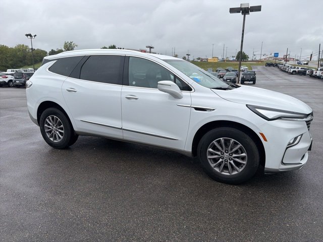 Used 2024 Buick Enclave Premium image 9