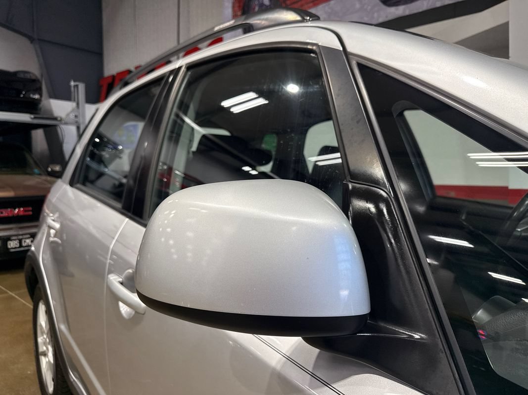 Used 2012 Suzuki SX4 Premium AWD/4WD image 75