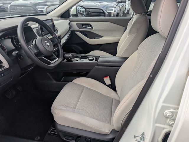 Used 2021 Nissan Rogue SV image 13