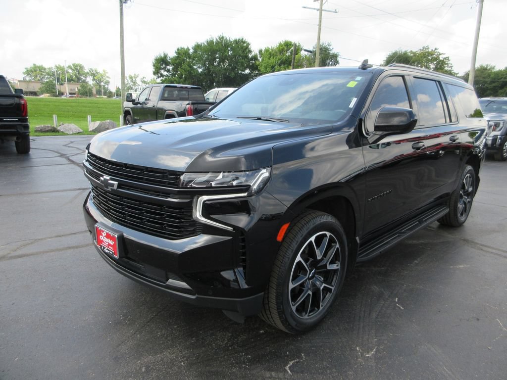 Certified 2023 Chevrolet Suburban RST AWD/4WD image 12