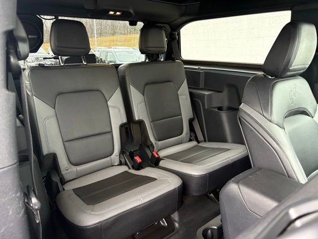 Used 2021 Ford Bronco Black Diamond w/ Sasquatch Package image 28