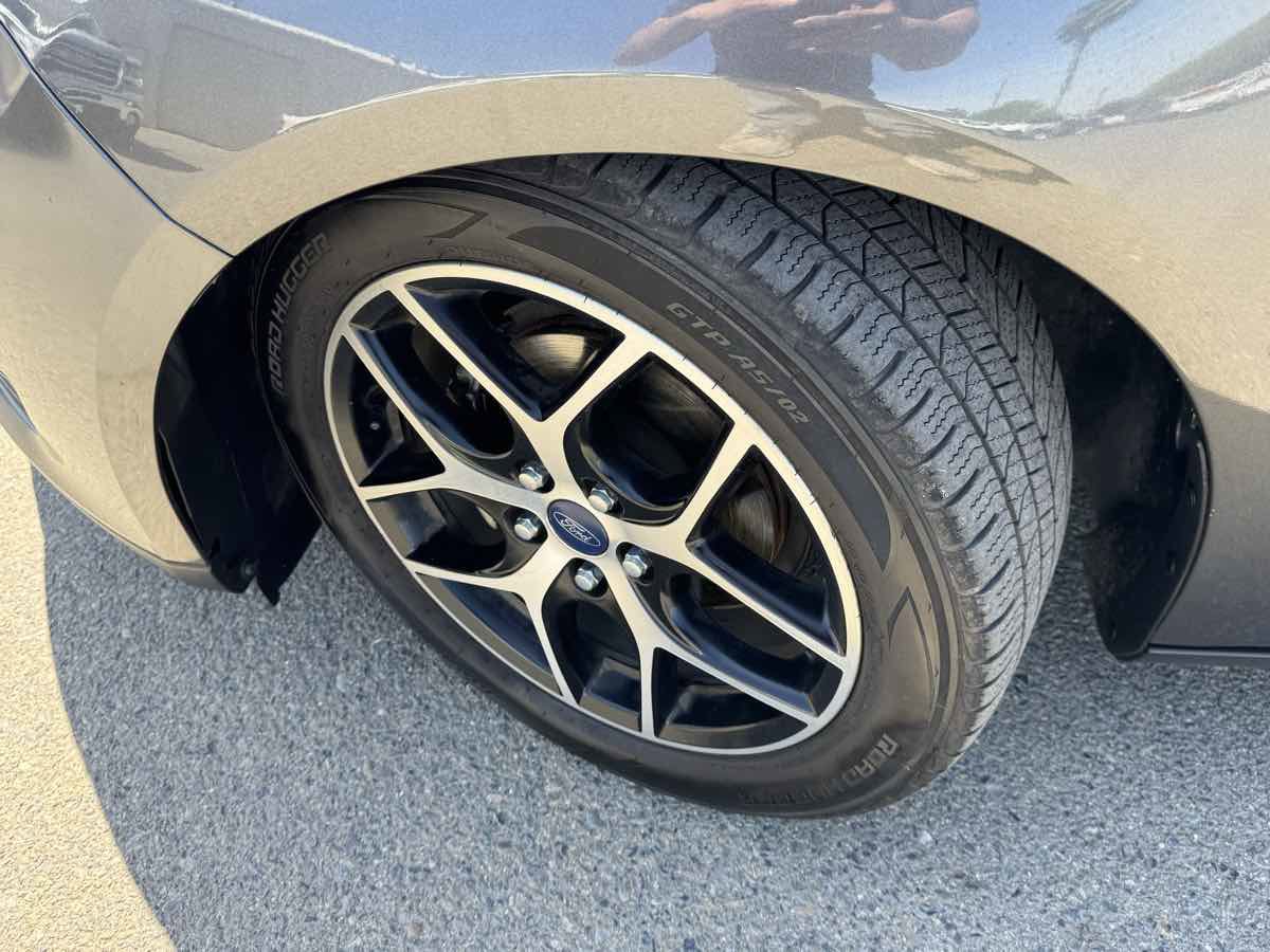 Used 2018 Ford Focus SEL image 34