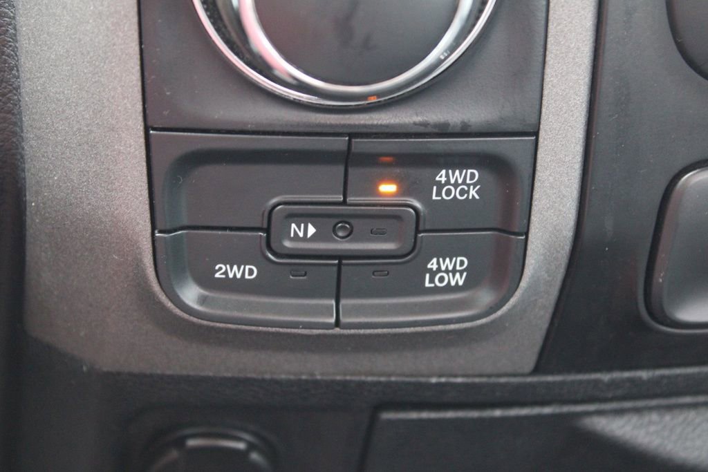 Used 2018 RAM 1500 Express w/ Black Ram 1500 Express Group image 32