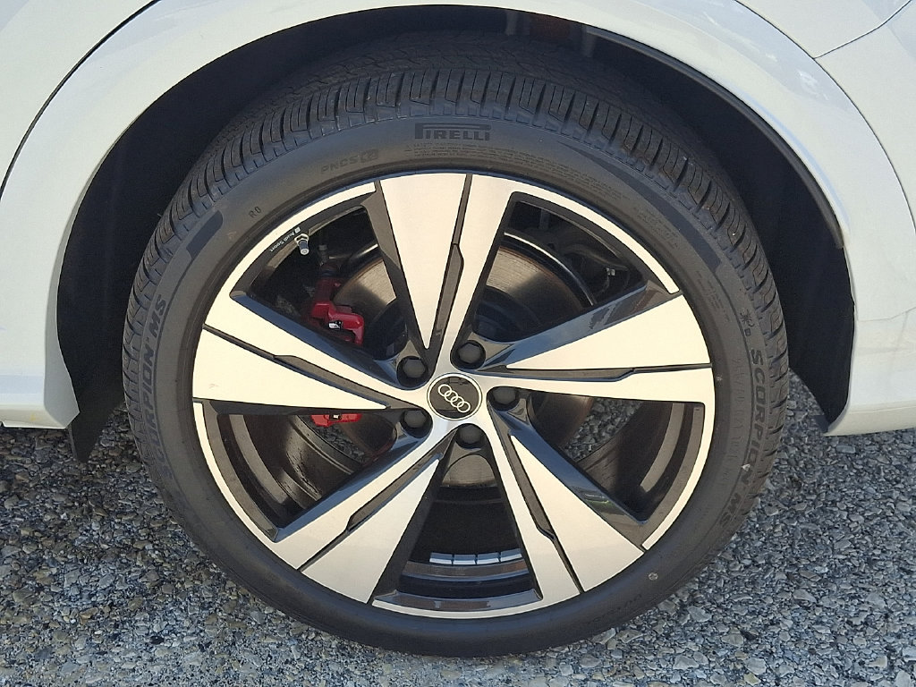 New 2026 Audi SQ5 Premium Plus AWD/4WD image 5