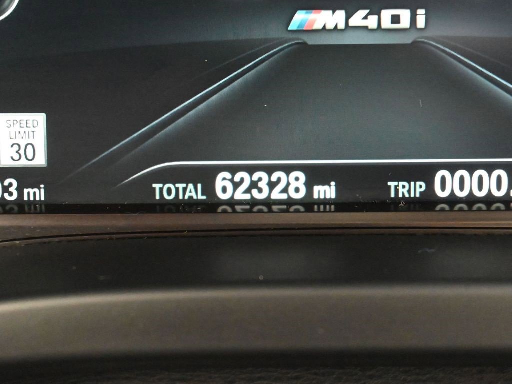 Used 2019 BMW X4 M40i w/ Premium Package image 13