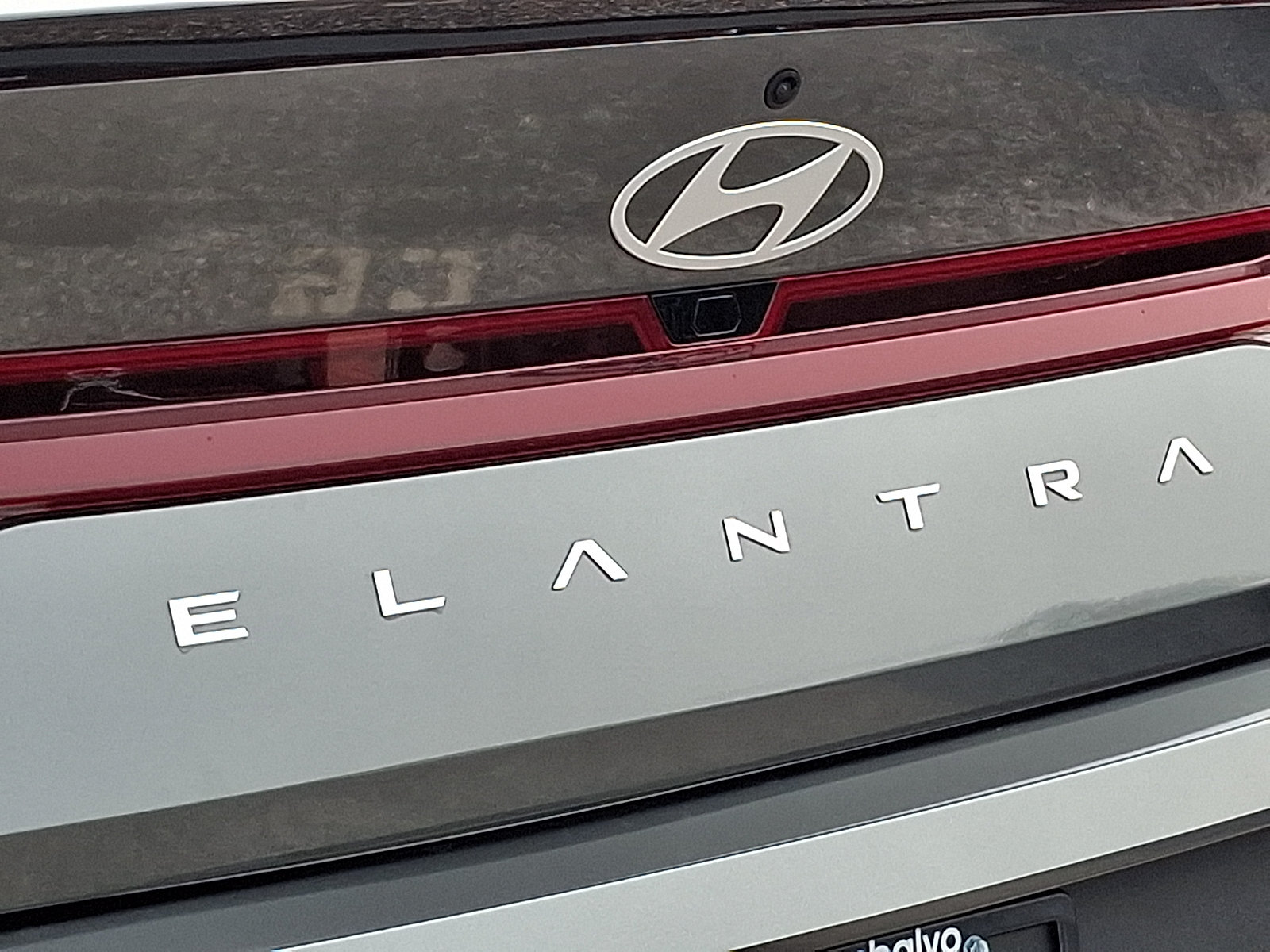 Certified 2025 Hyundai Elantra Sport FWD image 31