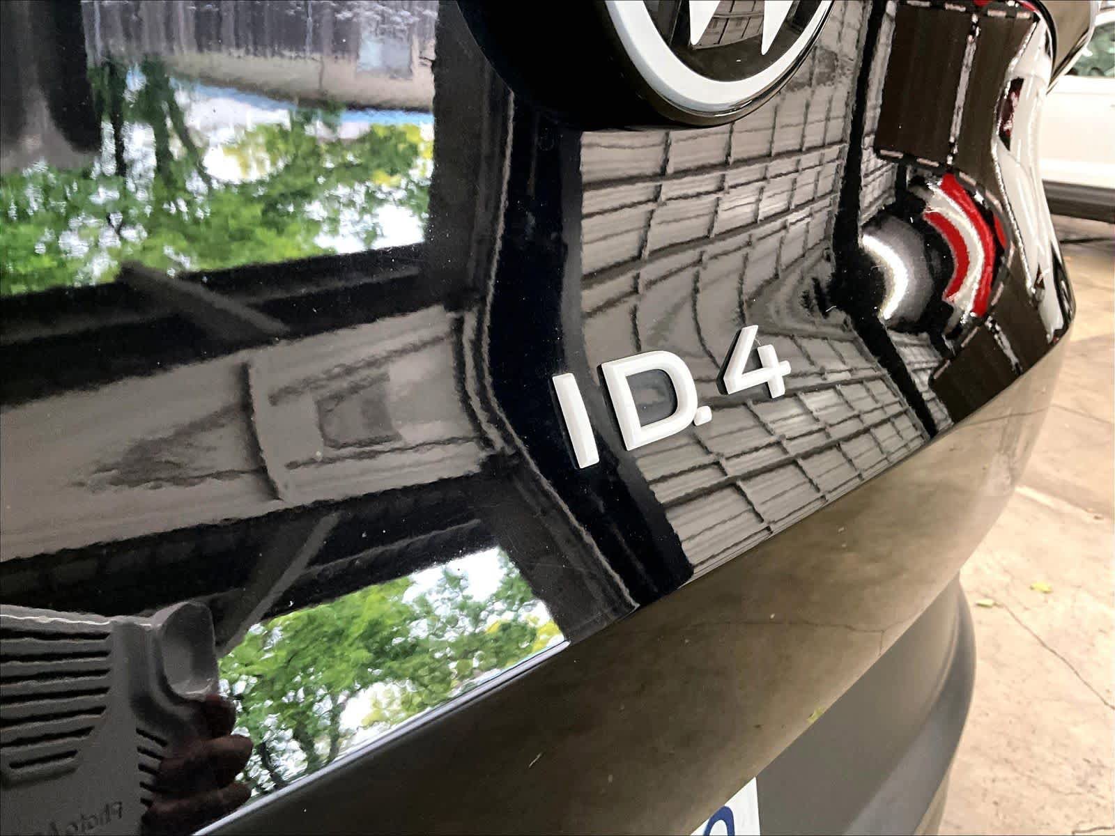 Used 2023 Volkswagen ID.4 Pro S AWD/4WD image 10