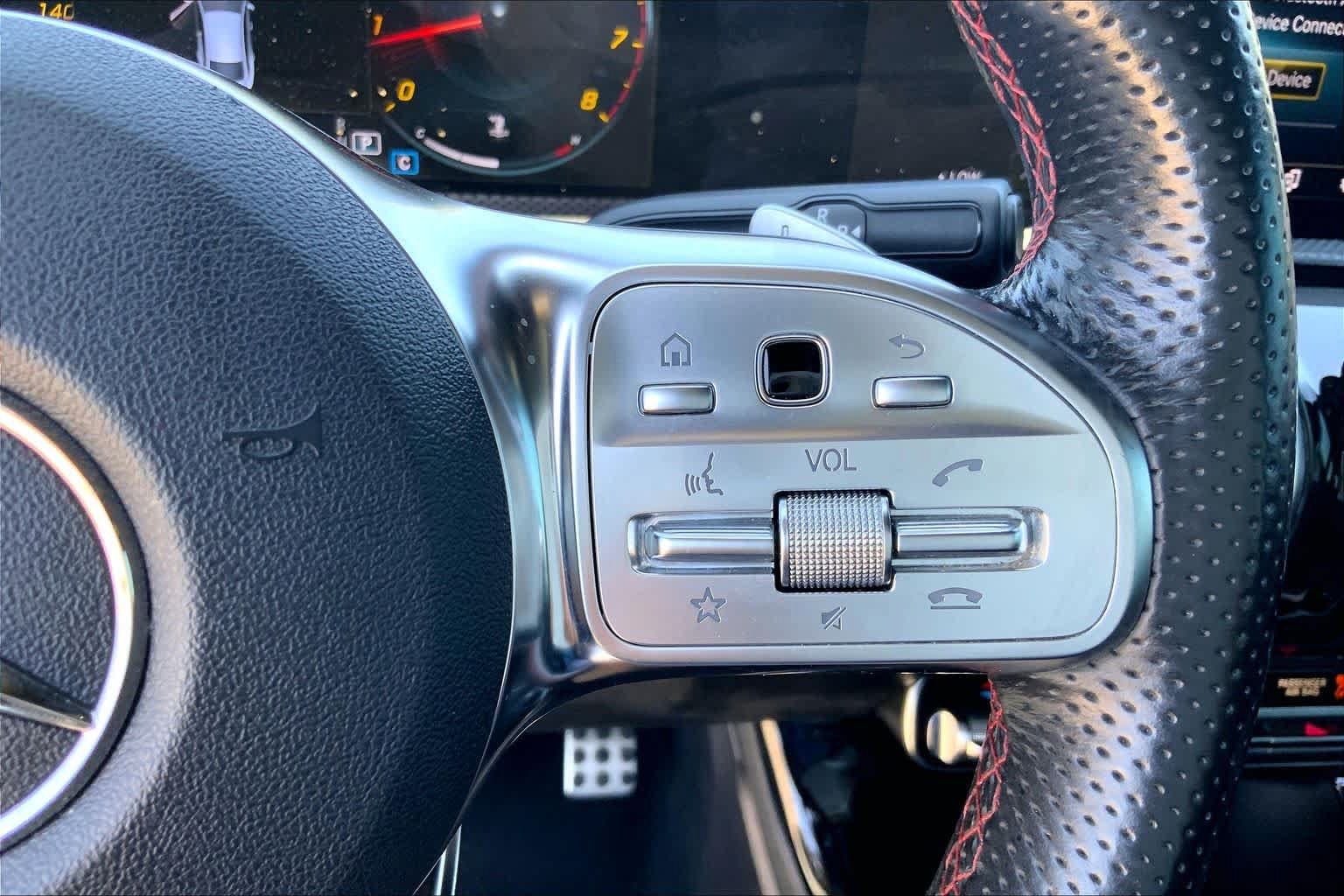 Used 2023 Mercedes-Benz CLA 250 image 24