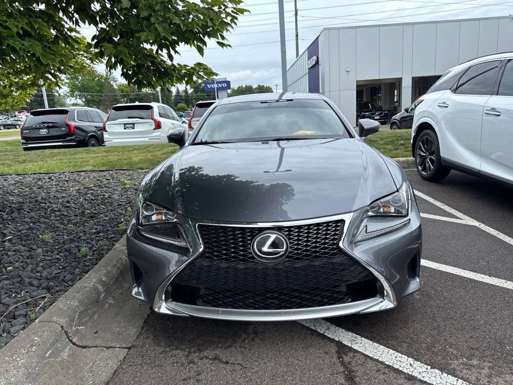 Used 2017 Lexus RC 200t F Sport RWD image 2
