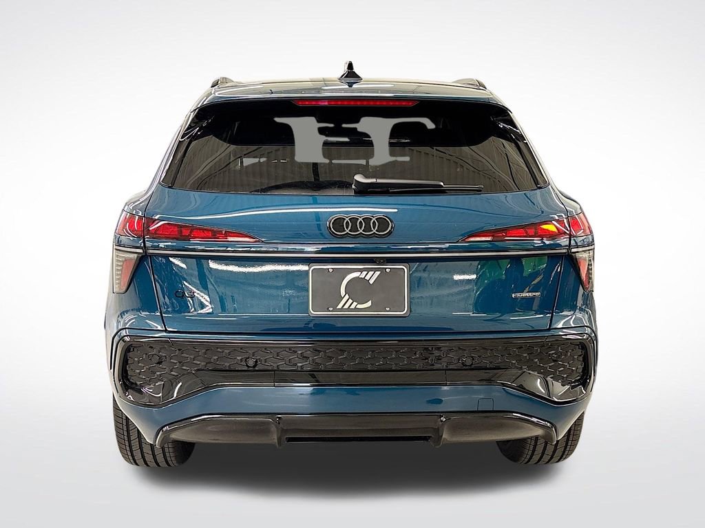 New 2026 Audi Q3 quattro 2.0T AWD/4WD image 4