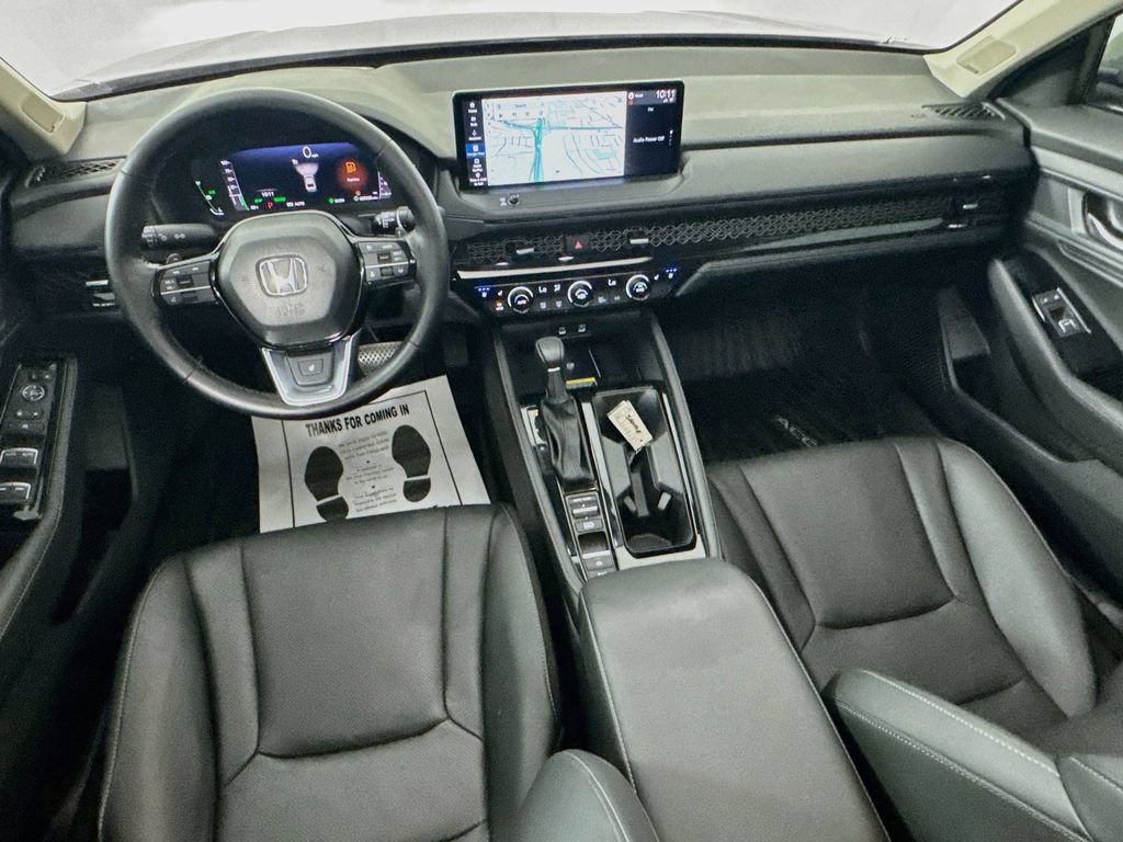 Used 2025 Honda Accord Touring image 30