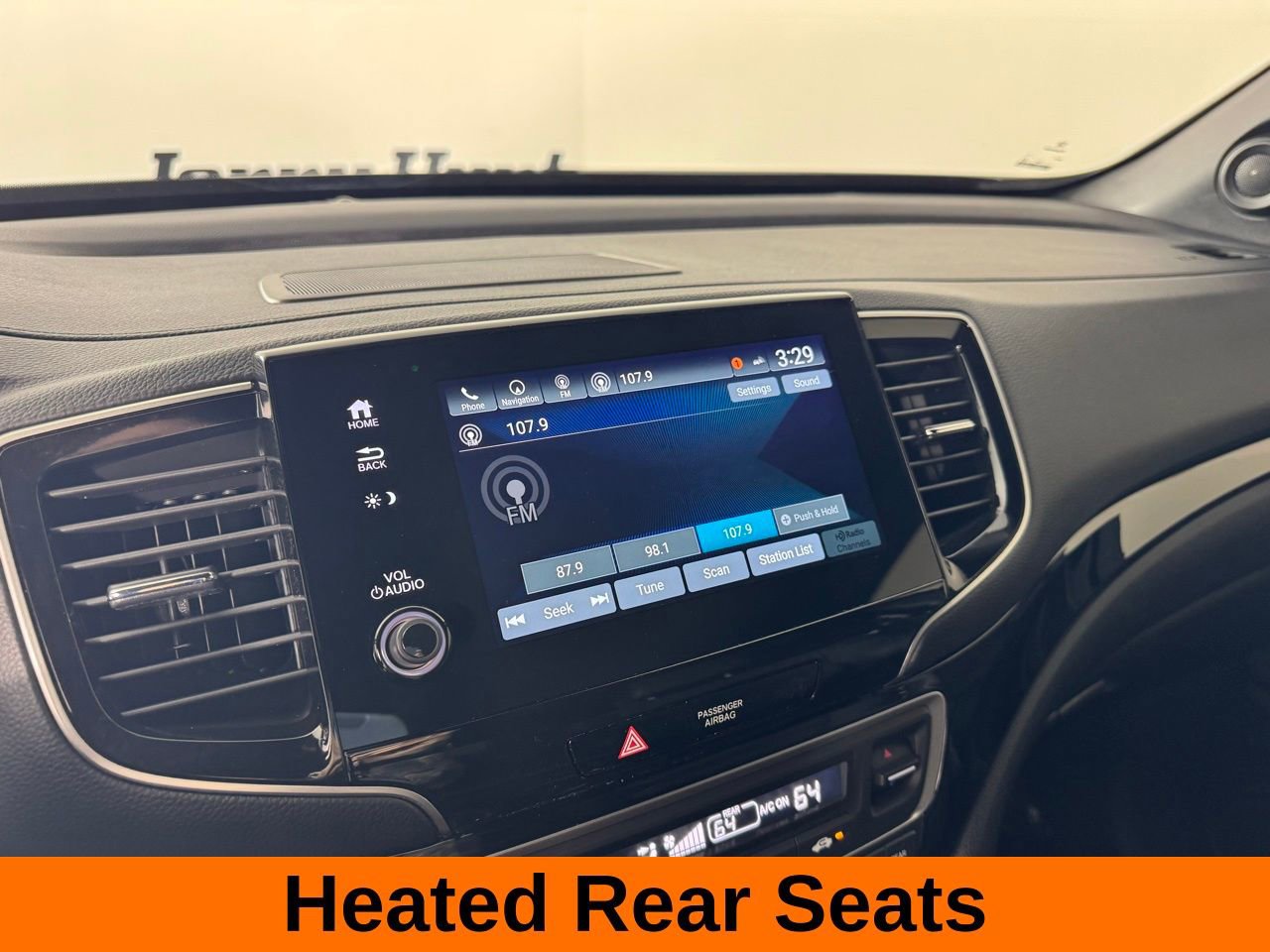 Used 2025 Honda Passport Black Edition image 17