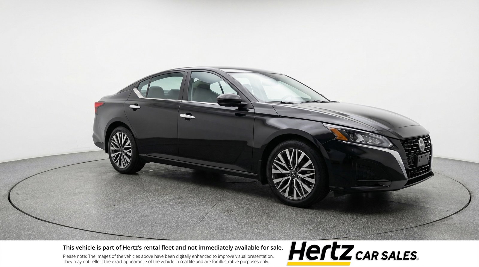 Used 2025 Nissan Altima 2.5 SV image 1