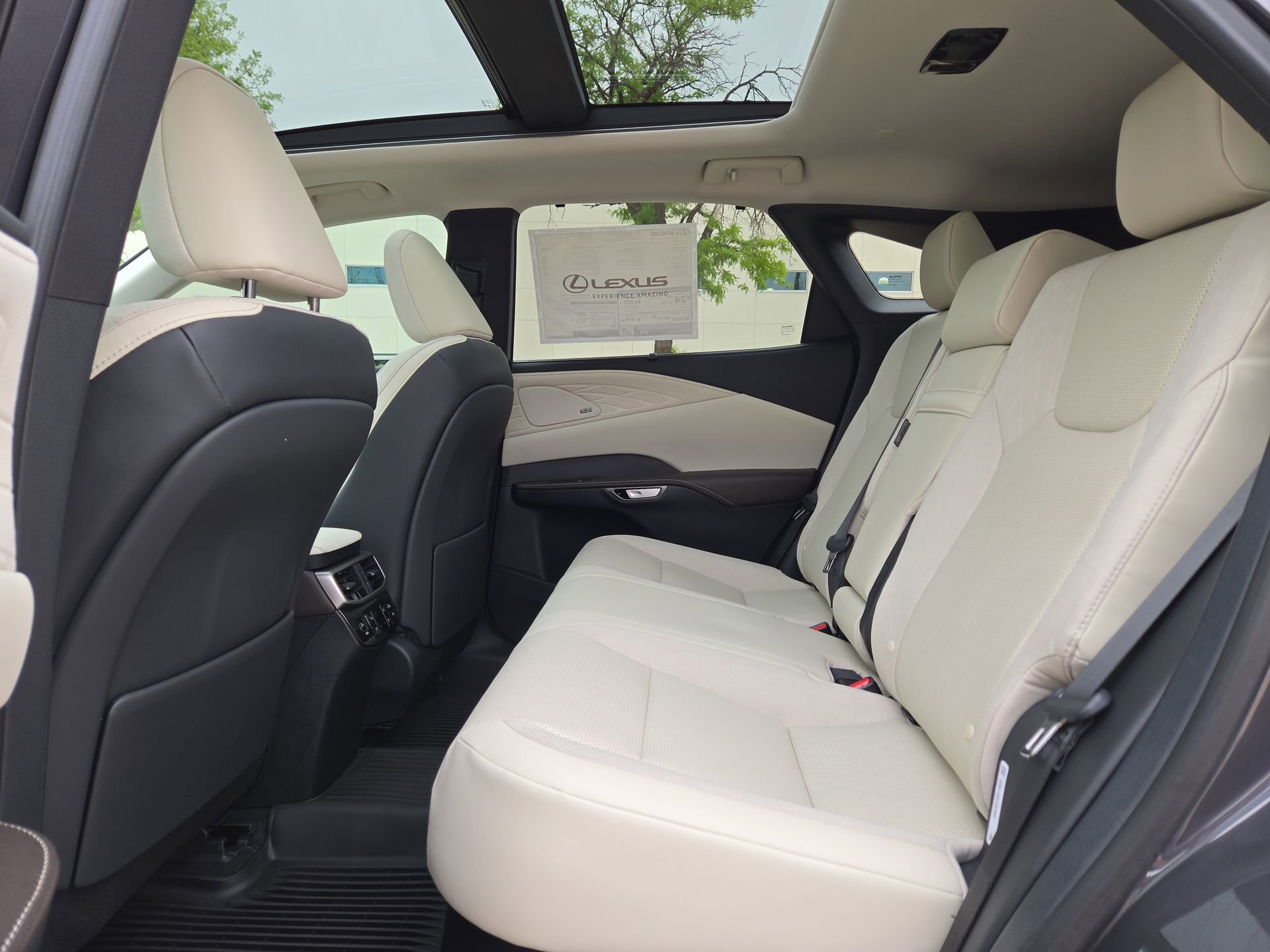 New 2026 Lexus RX 350 AWD image 13