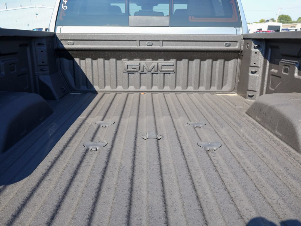 New 2026 GMC Sierra 2500 AT4 w/ AT4 Premium Plus Package AWD/4WD image 6