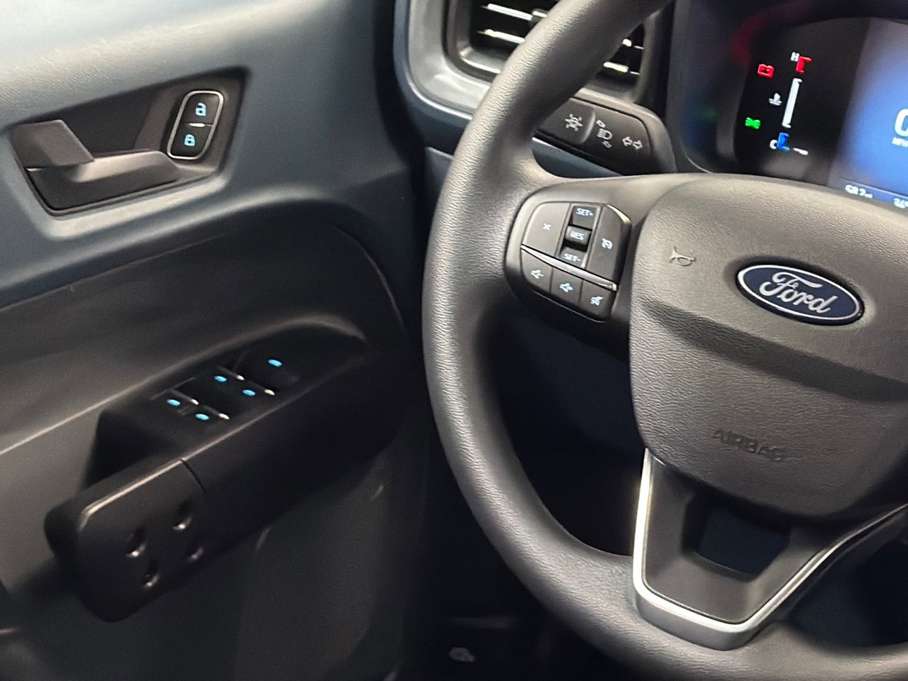 New 2026 Ford Maverick XL image 19