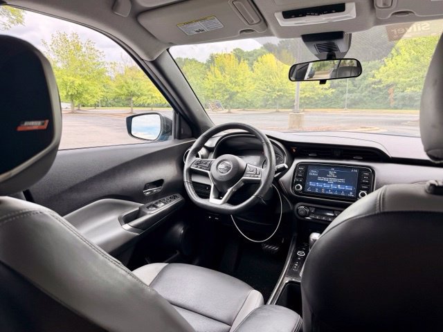 Used 2021 Nissan Kicks SR w/ SR Premium Package FWD image 18