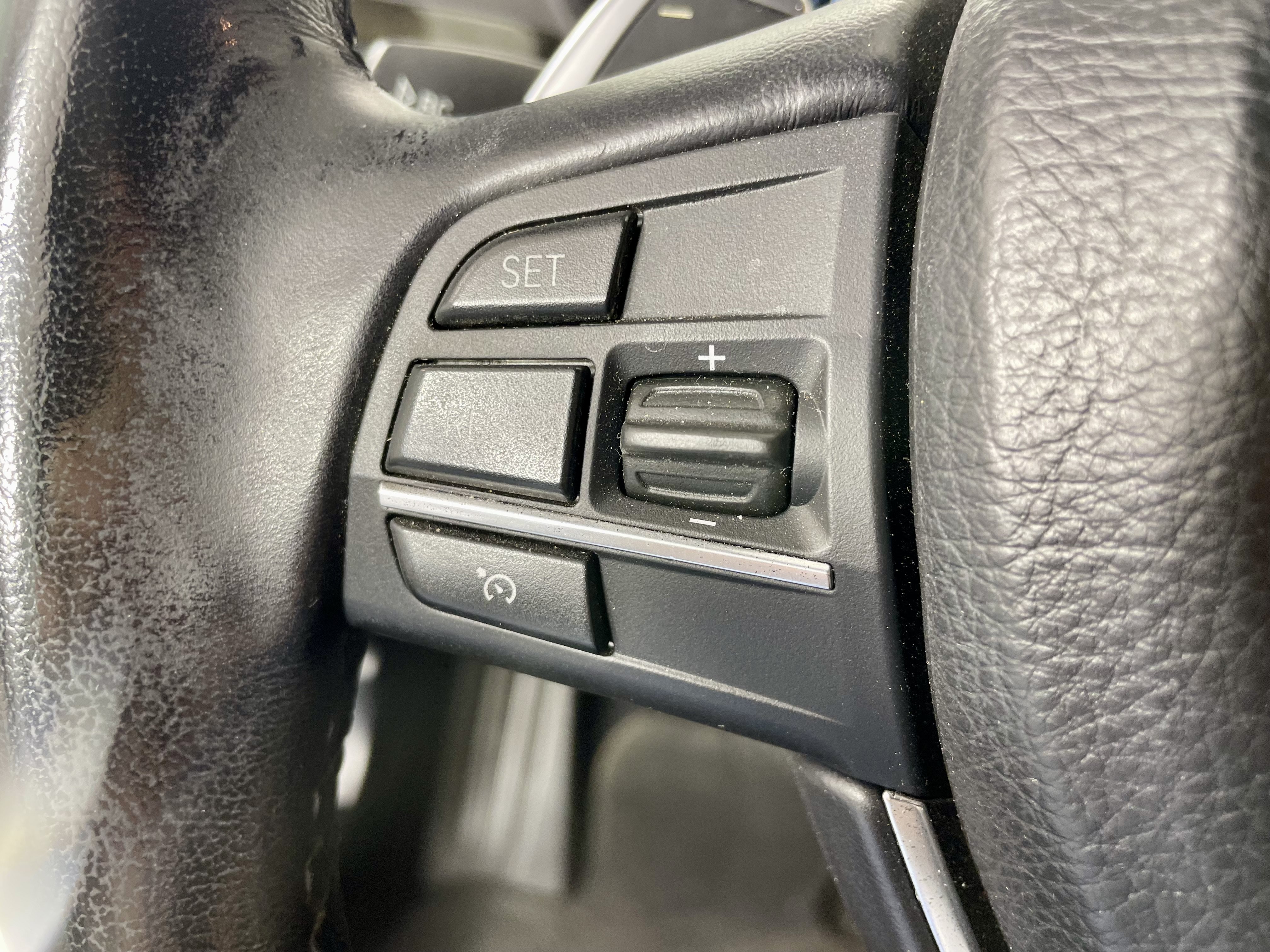 Used 2018 BMW 640i Convertible RWD image 15