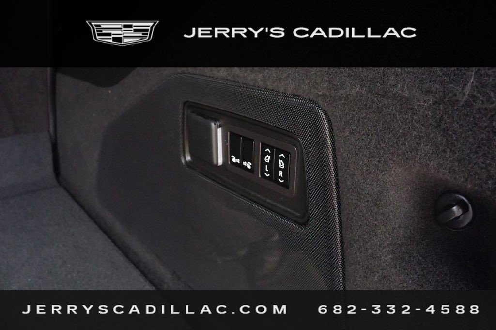 Certified 2023 Cadillac Escalade ESV Sport Platinum w/ LPO, ONYX Package AWD/4WD image 28