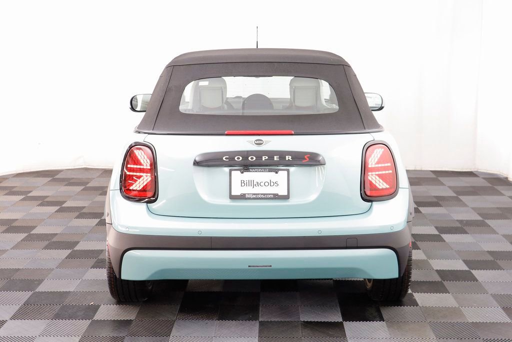 New 2026 MINI Cooper S image 15