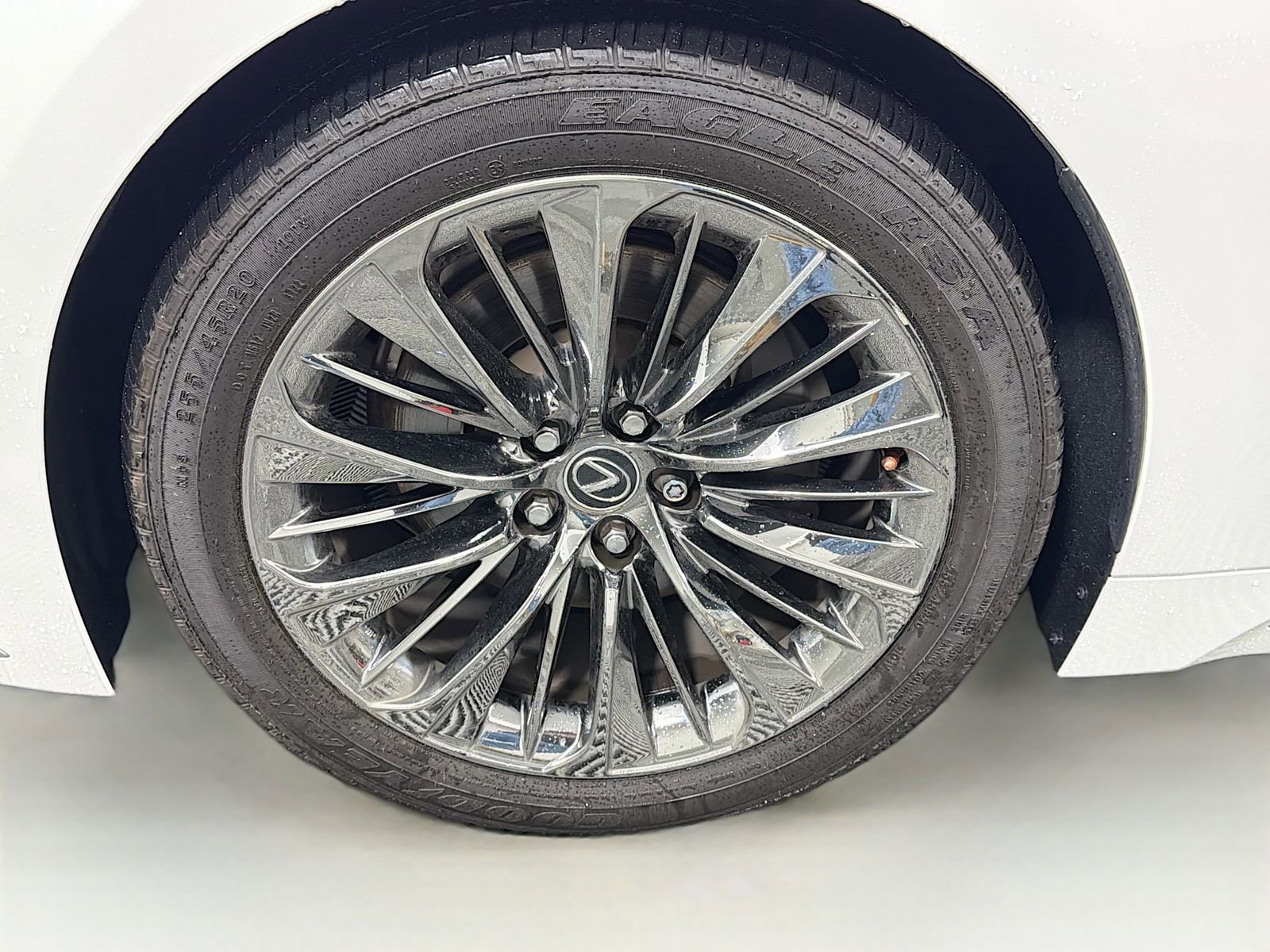 Used 2021 Lexus LS 500 RWD image 32