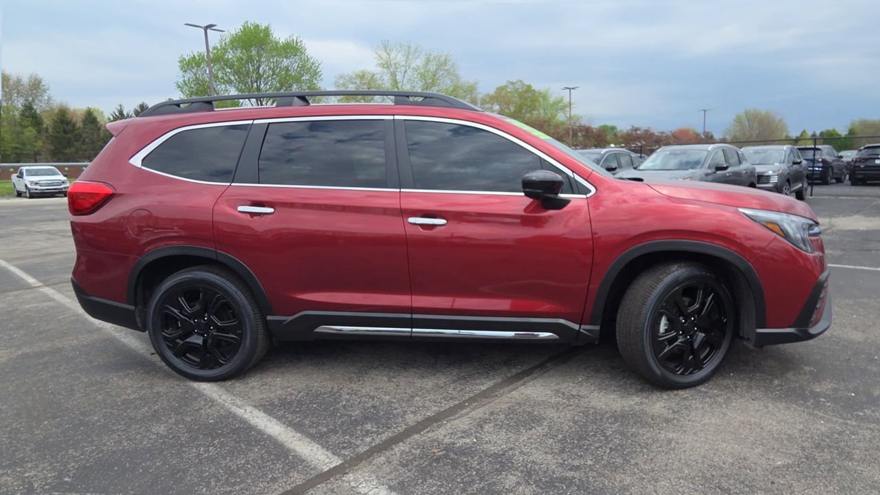 Certified 2025 Subaru Ascent Touring AWD/4WD image 9
