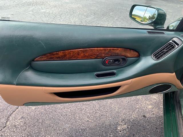 Used 1997 Aston Martin DB7 Volante RWD image 6