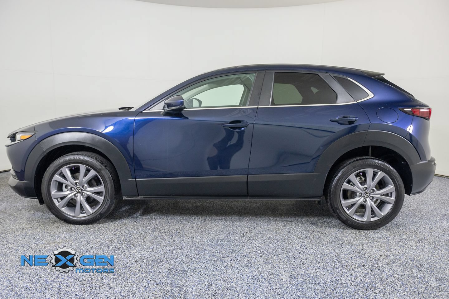 Used 2021 MAZDA CX-30 AWD 2.5 S w/ Select Package image 4