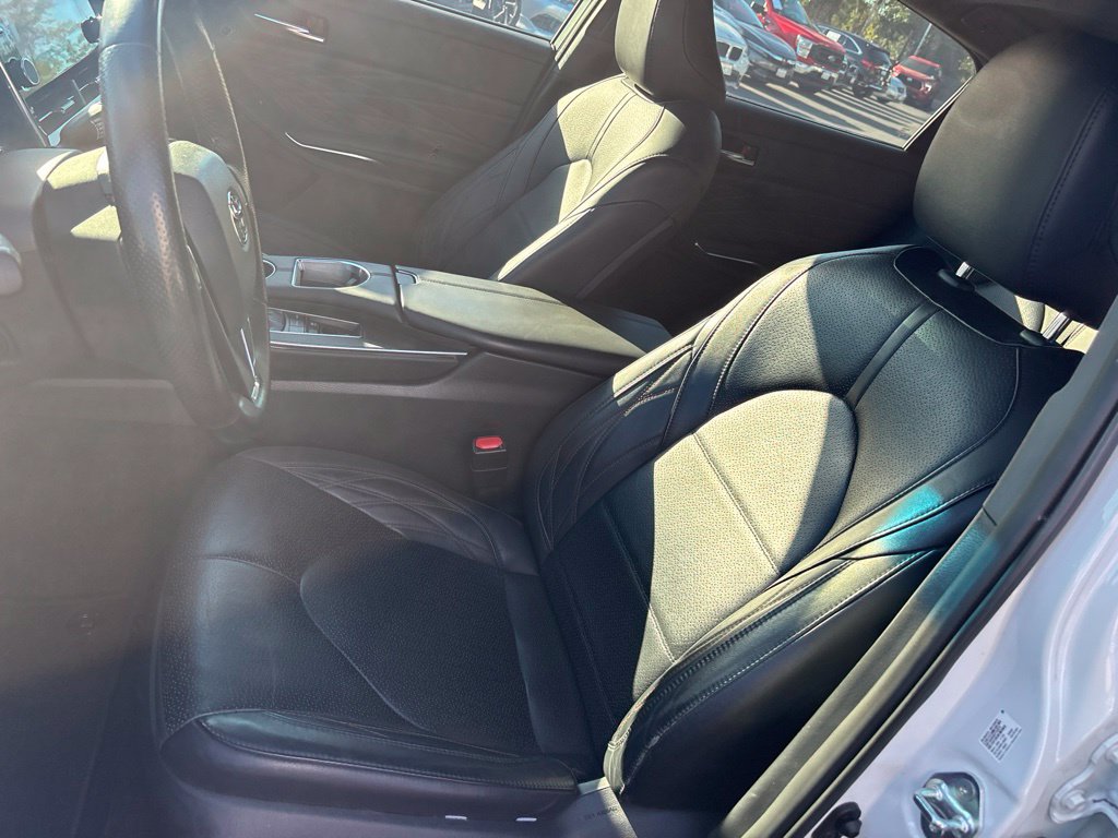 Used 2021 Toyota Avalon Limited w/ Advanced Safety Package FWD image 16