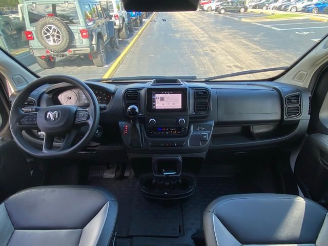 Used 2024 RAM ProMaster 2500 w/ Convenience Group image 16