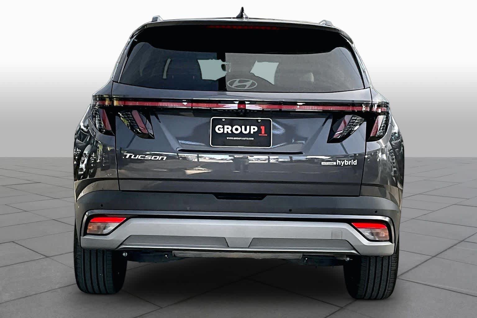 Used 2025 Hyundai Tucson Limited AWD/4WD image 5