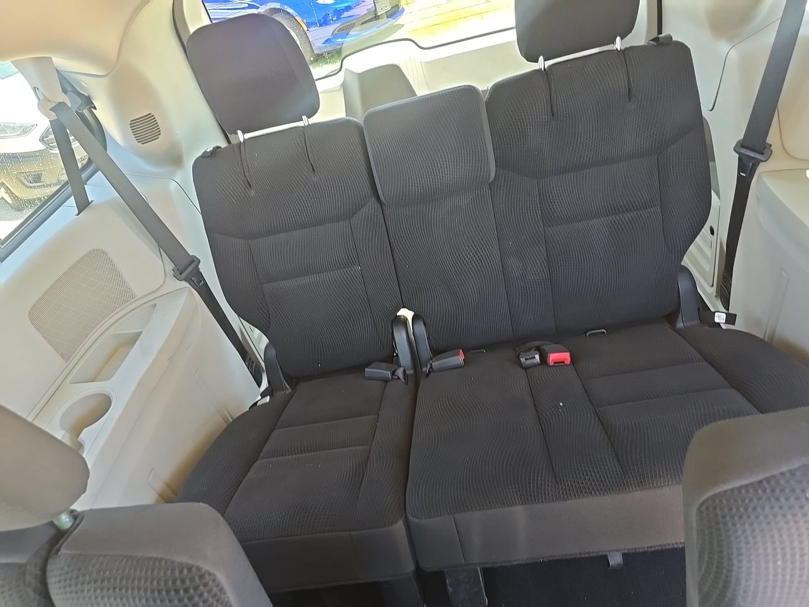Used 2018 Dodge Grand Caravan SE w/ UConnect Hands-Free Group FWD image 14