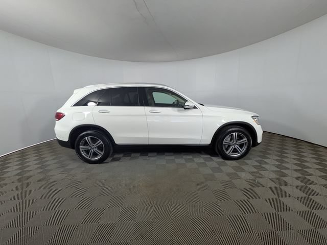 Used 2021 Mercedes-Benz GLC 300 4MATIC image 2