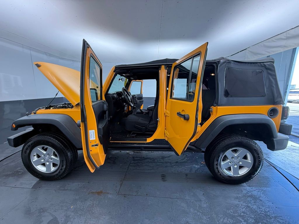 Used 2013 Jeep Wrangler Unlimited Sport image 17