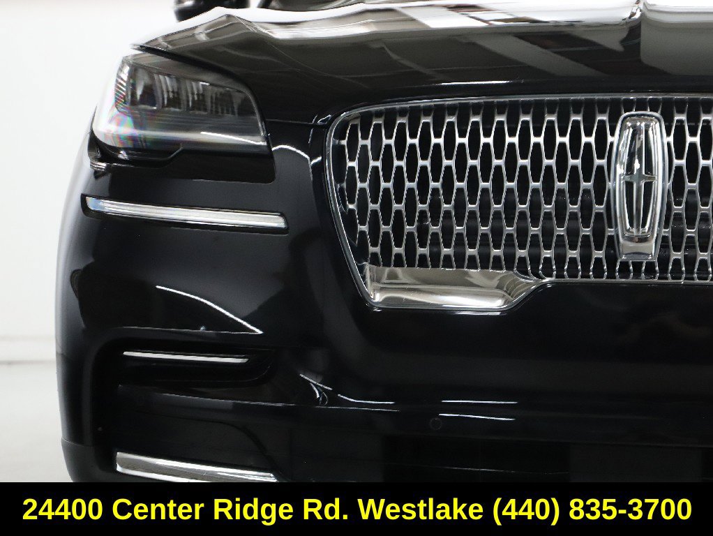 Used 2023 Lincoln Aviator AWD w/ Premium Package image 7