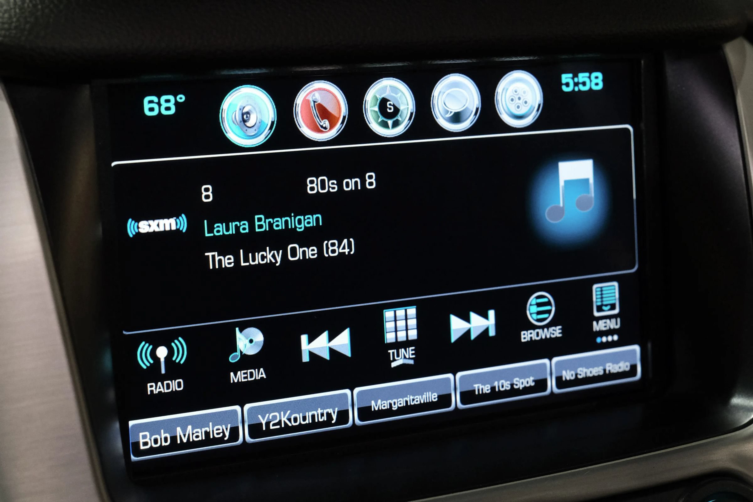 Used 2020 GMC Yukon SLT w/ Open Road Package AWD/4WD image 28