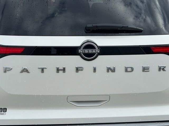 Used 2022 Nissan Pathfinder SL image 31