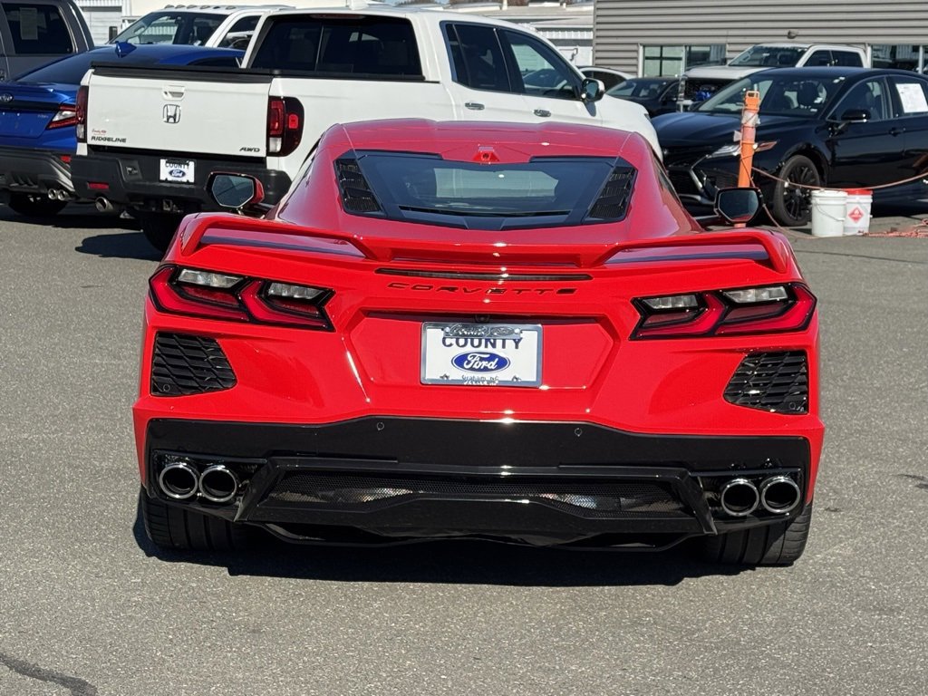 Used 2020 Chevrolet Corvette Stingray Premium Cpe w/ 3LT Preferred Equipment Group image 11