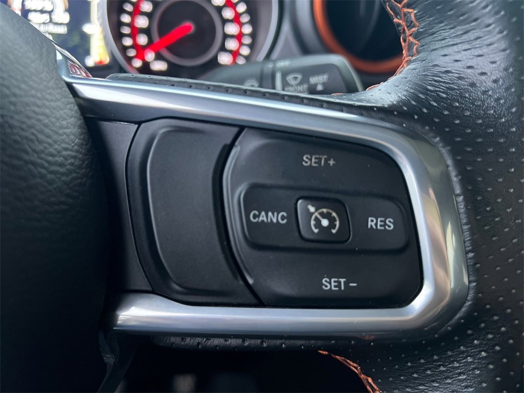 Used 2021 Jeep Gladiator Mojave w/ Uconnect 4C Nav & Sound Group image 17