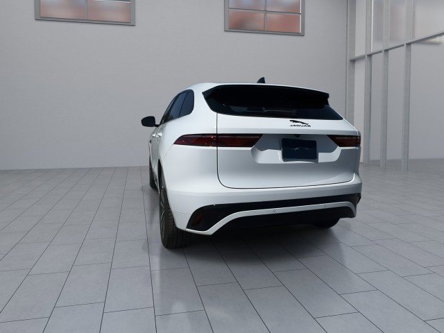 New 2025 Jaguar F-PACE R-Dynamic S image 7
