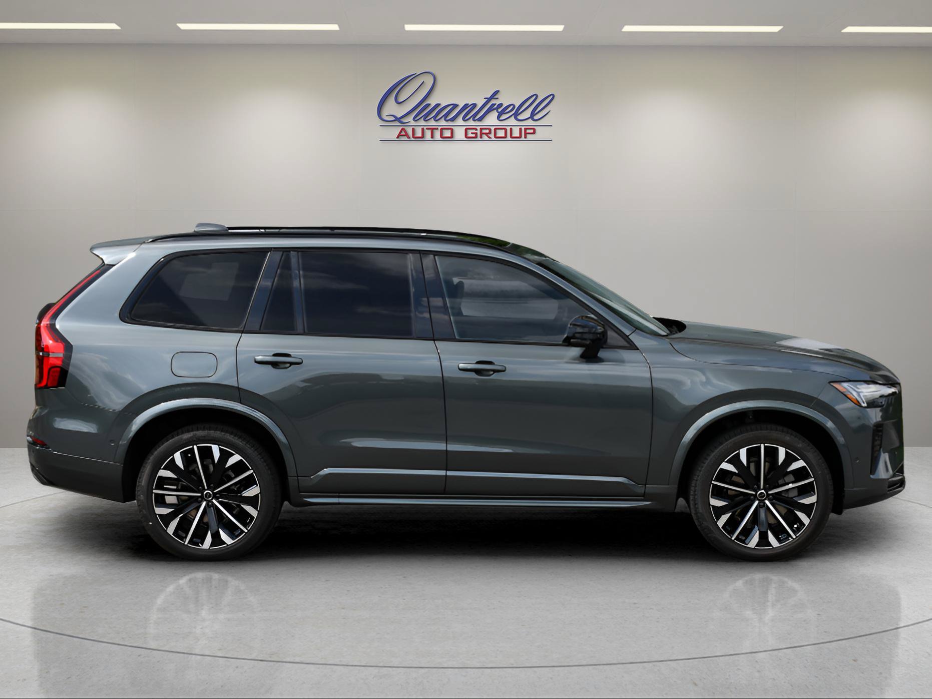 New 2027 Volvo XC90 B6 Ultra AWD/4WD image 3