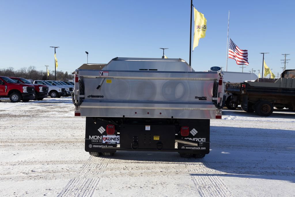 New 2024 Ford F550 4x4 Regular Cab Super Duty image 5