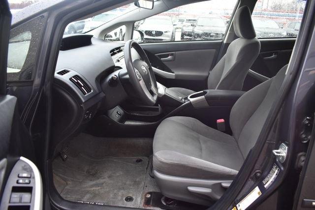 Used 2012 Toyota Prius Two w/ Preferred Accessory Pkg image 13