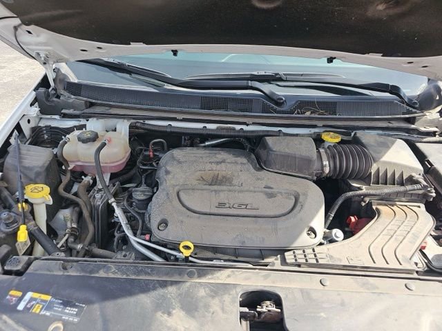 Used 2023 Chrysler Pacifica Touring-L FWD image 19