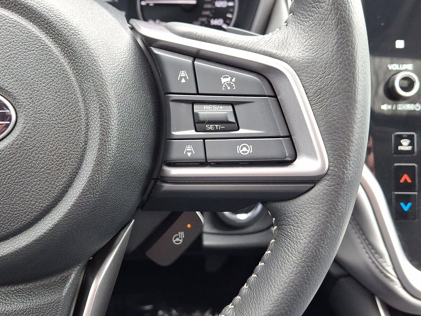 Certified 2025 Subaru Outback Limited AWD/4WD image 24