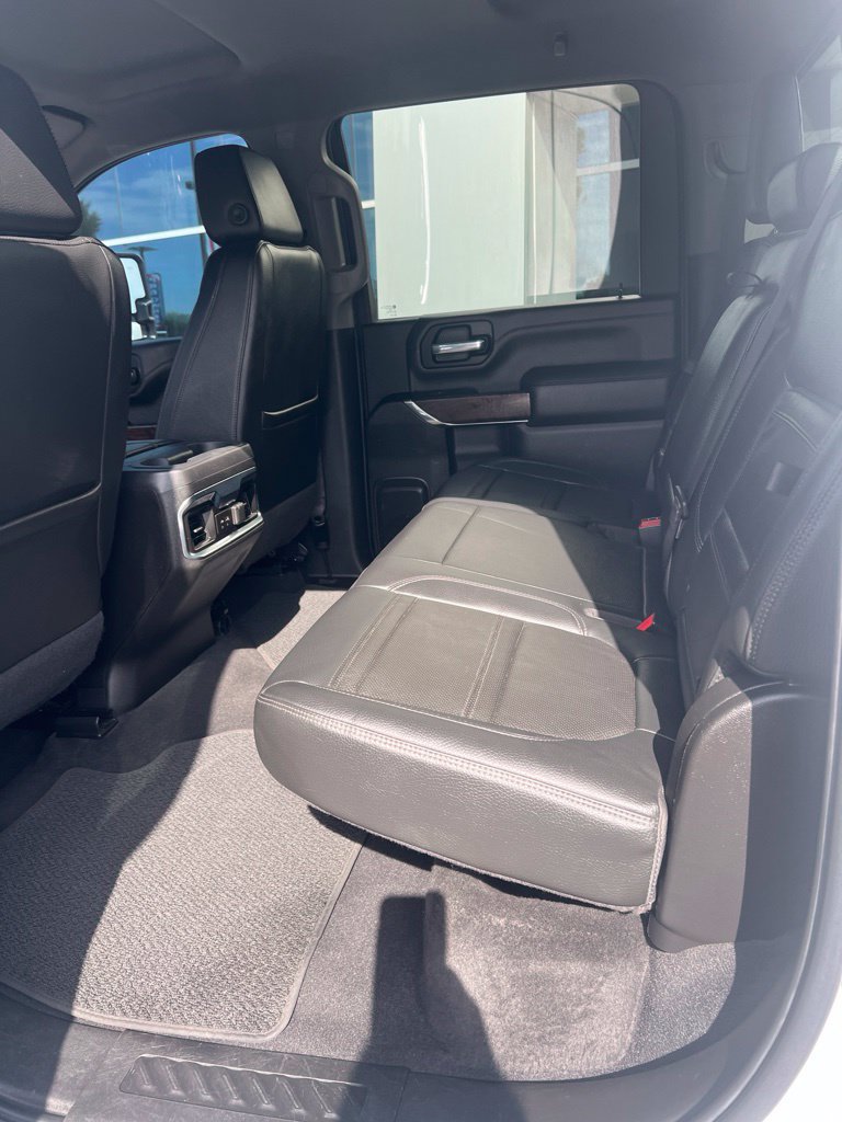 Used 2022 GMC Sierra 2500 Denali AWD/4WD image 16