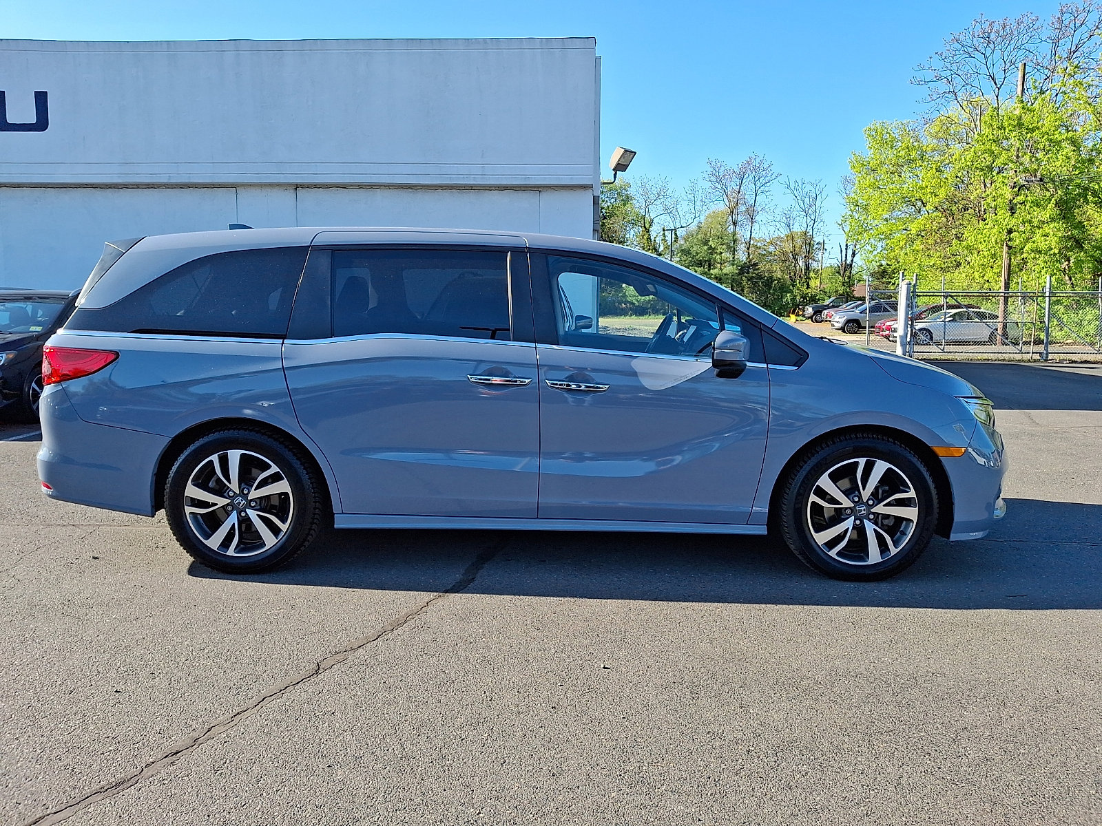 Used 2023 Honda Odyssey Touring image 7