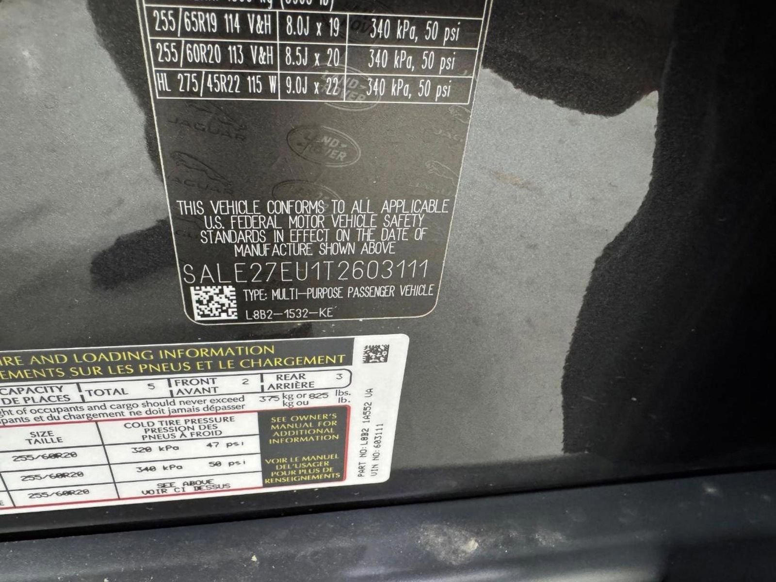 New 2026 Land Rover Defender 110 X-Dynamic SE image 33